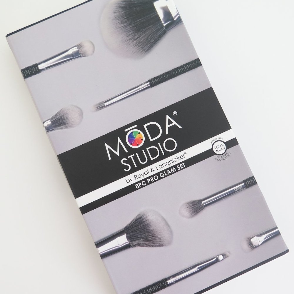 MODA STUDIO 8 Piece Pro Glam Brush Set